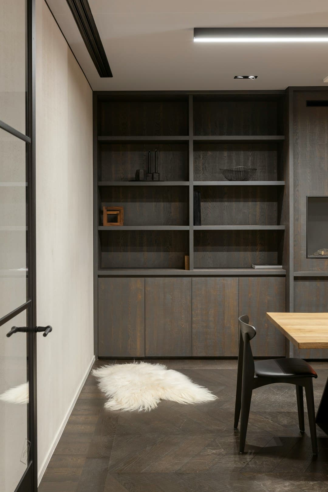 58 Apple Street interior