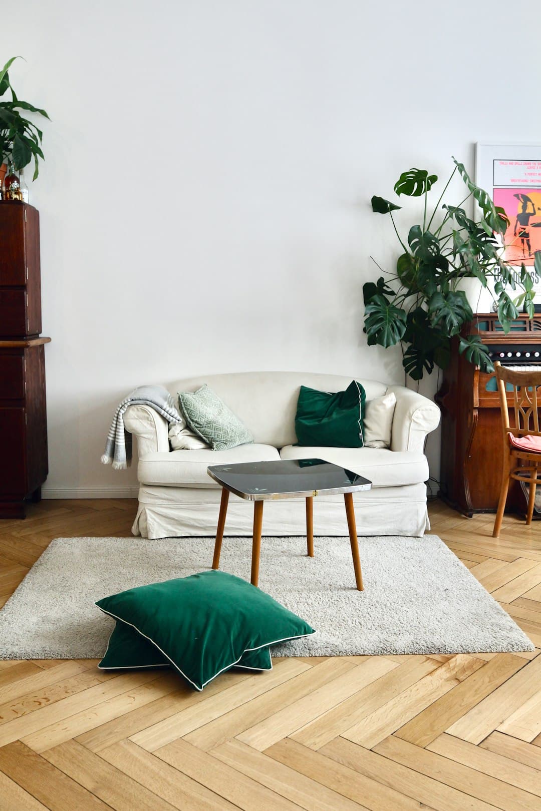 52 Baker Way interior